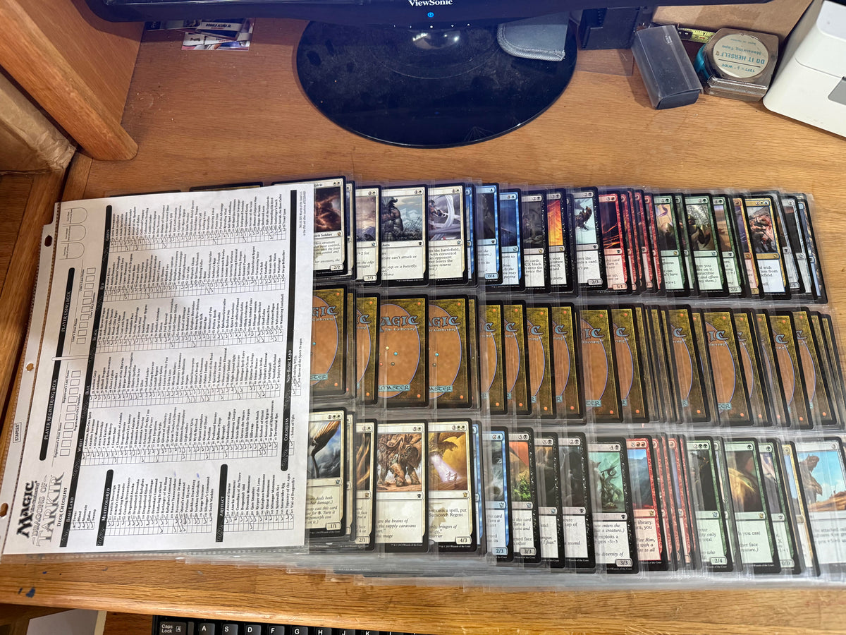 MTG Dragons of Tarkir (DTK) Near-Complete Set (262/264) plus tokens