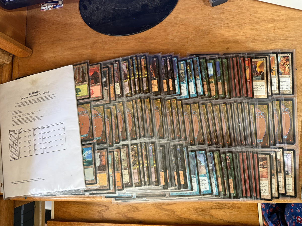 MTG Near-Complete Set of Invasions (INV) expansion (348/350) set plus three ultra-rare tokens.